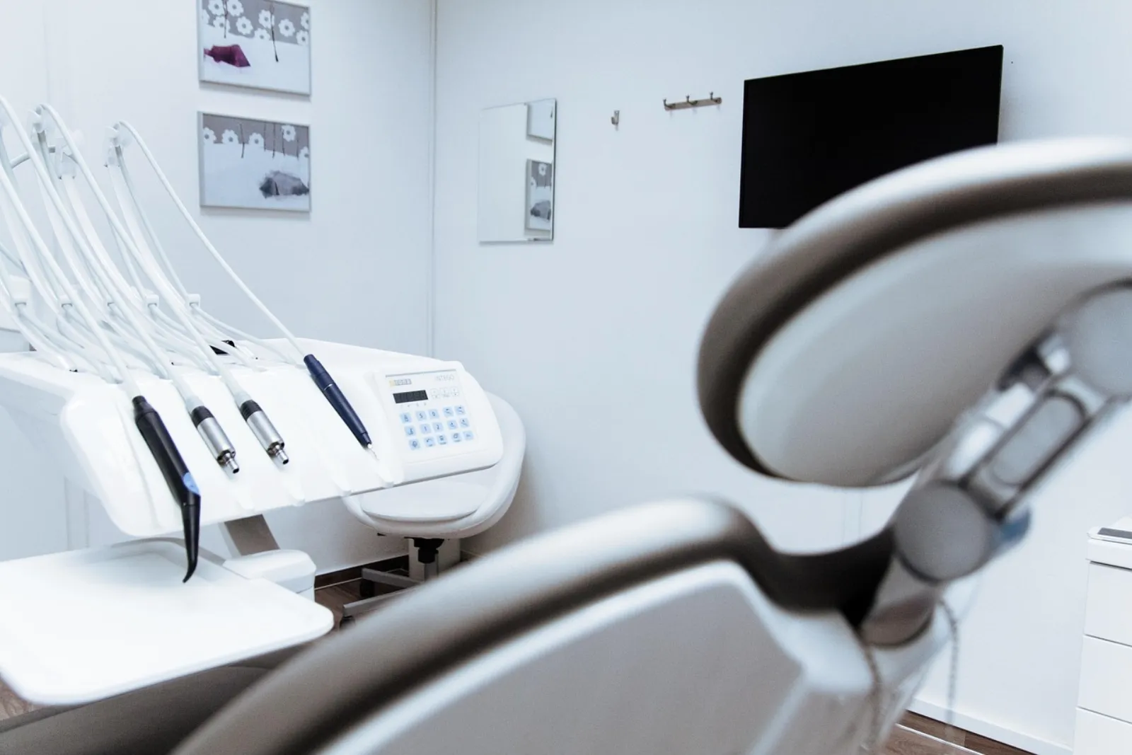 Behandlingsstol i en tannklinikk